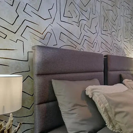 דירה 017 Superb Sea View 2 Bed Calahonda *